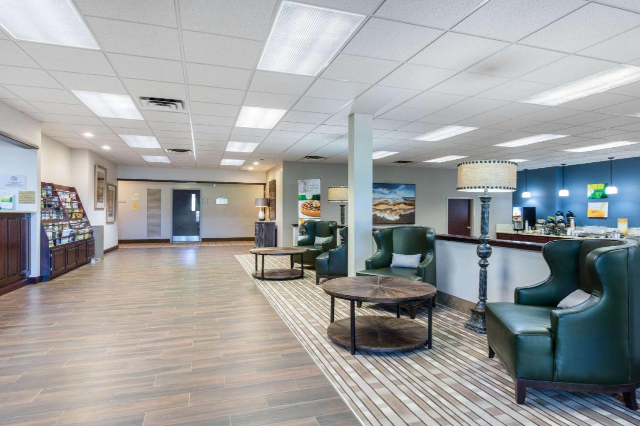 Quality Inn & Suites Mountain Home North מראה חיצוני תמונה