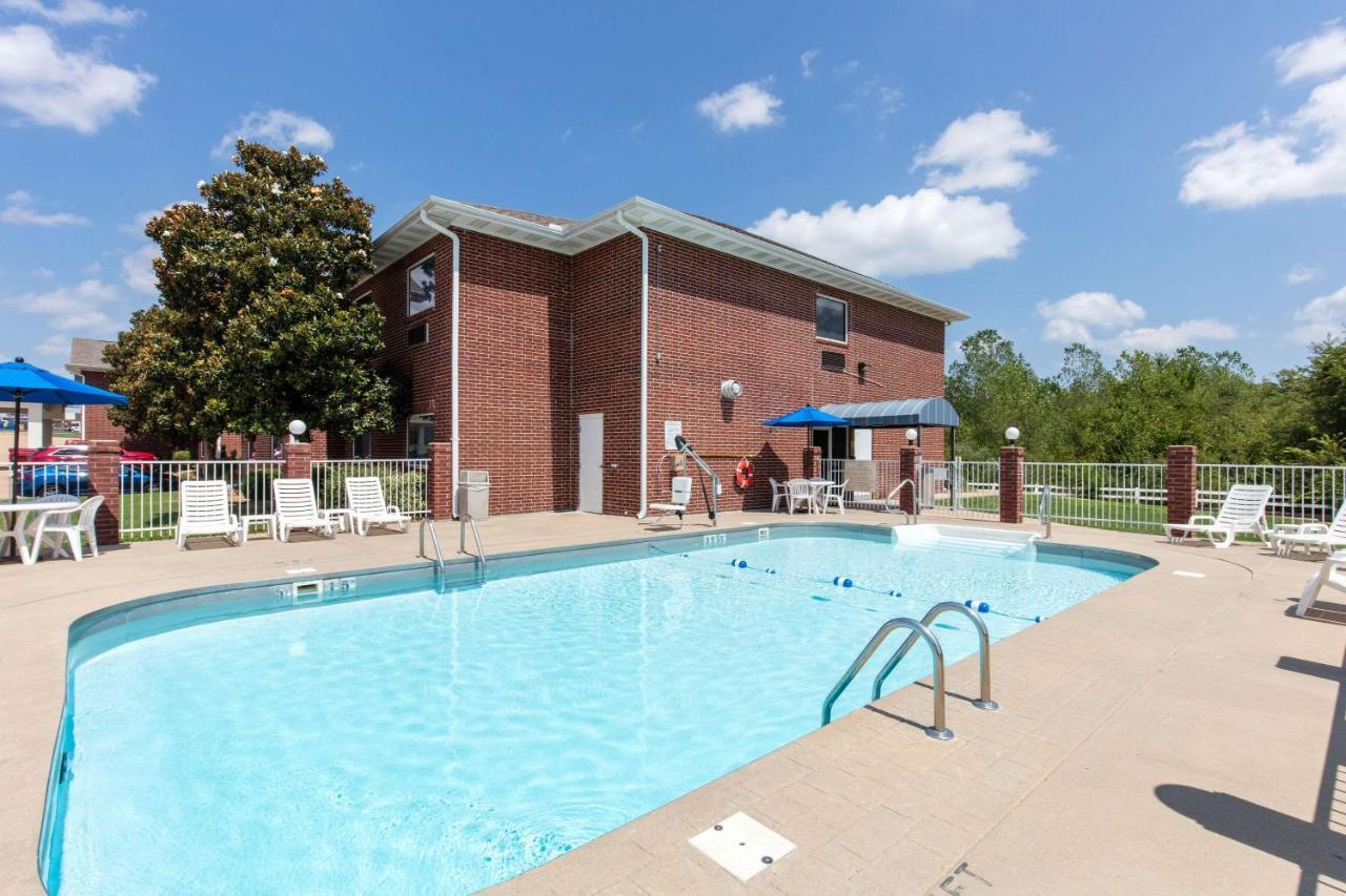 Quality Inn & Suites Mountain Home North מראה חיצוני תמונה