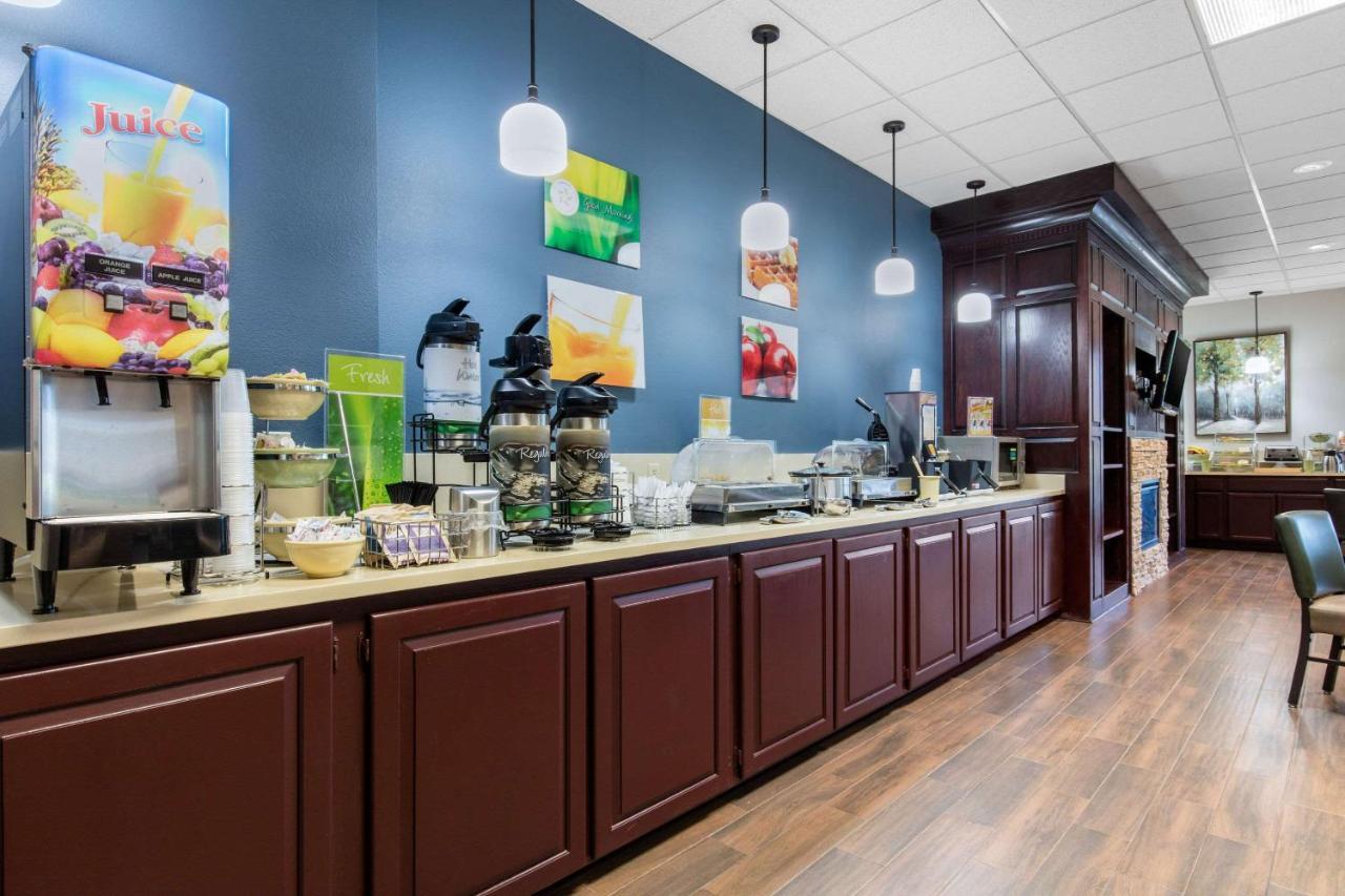 Quality Inn & Suites Mountain Home North מראה חיצוני תמונה